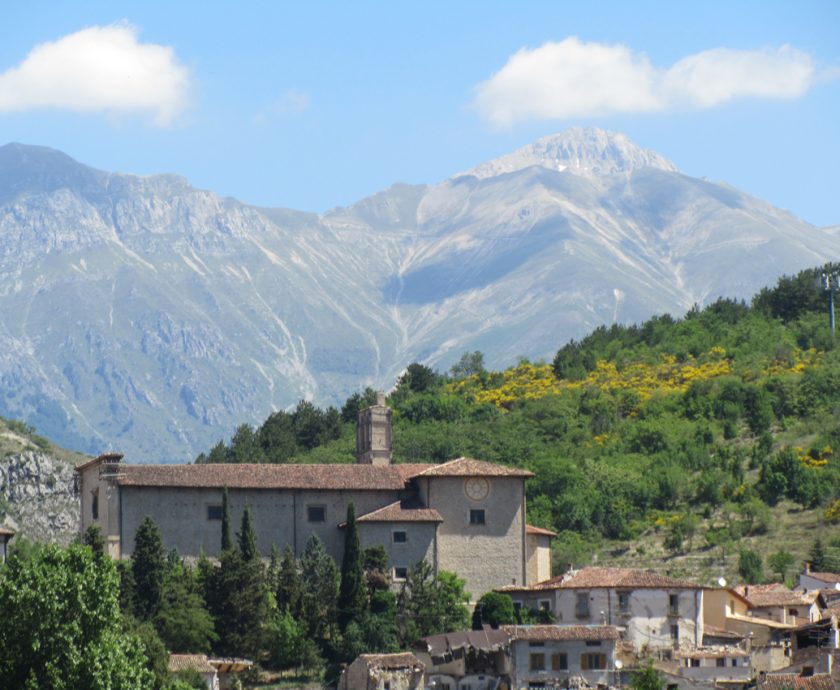 Santa-Maria-del-Presepe-detta-del-Castello-copia