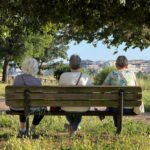 IN ABRUZZO OVER 65 PIÙ ATTIVI: MENO GIORNI DI MALATTIA, MA MOLTI FARMACI
